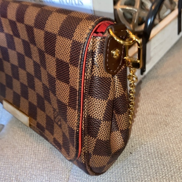 Authentic Louis Vuitton Damier Ebene Favorite MM bag/clutch - Picture 8 of 15